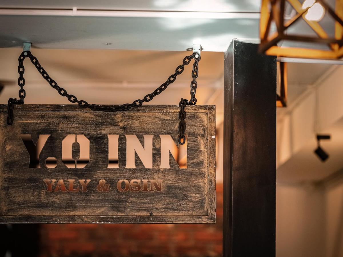 Y.O Inn Kon Tum Exteriör bild